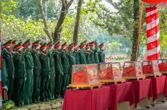 TP Cần Thơ tổ chức Lễ viếng, truy điệu và an táng 21 hài cốt liệt sĩ TP Cần Thơ tổ chức Lễ viếng, truy điệu và an táng 21 hài cốt liệt sĩ