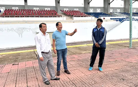 Phó Chủ tịch UBND TP Cần Thơ Nguyễn Văn Khởi kiểm tra công tác chuẩn bị Lễ hội Oóc Om Bóc - Đua ghe Ngo TP Cần Thơ năm 2025 Phó Chủ tịch UBND TP Cần Thơ Nguyễn Văn Khởi kiểm tra công tác chuẩn bị Lễ hội Oóc Om Bóc - Đua ghe Ngo TP Cần Thơ năm 2025