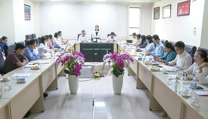 HĐND TP Cần Thơ khảo sát tại Bệnh viện chuyên khoa Sản Nhi Sóc Trăng HĐND TP Cần Thơ khảo sát tại Bệnh viện chuyên khoa Sản Nhi Sóc Trăng