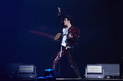 Dimash Kudaibergen: Tại sao cả thế giới “phát cuồng” trước một giọng hát? Dimash Kudaibergen: Tại sao cả thế giới “phát cuồng” trước một giọng hát?