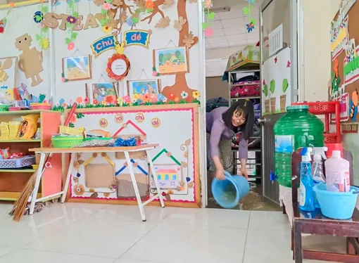 Trường học đảm bảo an toàn cho học sinh khi nước ngập