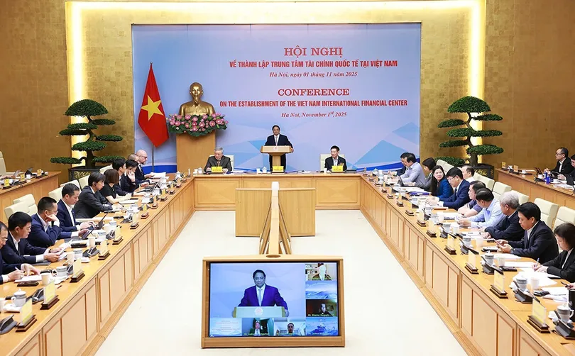 Thủ tướng Phạm Minh Chính chủ trì Hội nghị về thành lập Trung tâm tài chính quốc tế tại Việt Nam Thủ tướng Phạm Minh Chính chủ trì Hội nghị về thành lập Trung tâm tài chính quốc tế tại Việt Nam