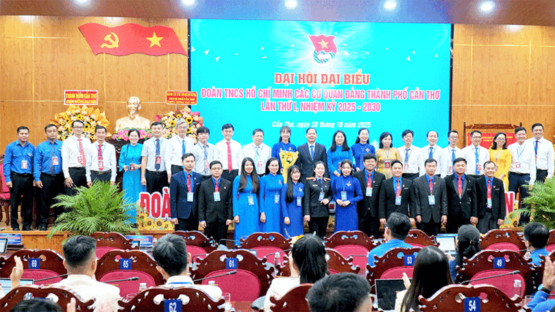 មហា​សន្និ​បាត​តំ​ណាង​សម្ព័ន្ធ​យុវ​ជន​កុម្មុយ​នីស្ត​ហូ​ជី​មិញ​នៃ​ស្ថា​ប័ន​បក្ស​ទី​ក្រុង​កឹង​ធើ អា​ណត្តិ​កាល ២០២៥​-២០៣០