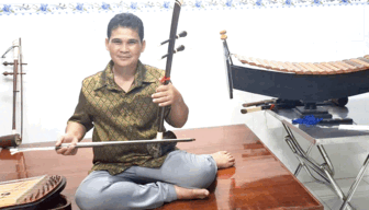 សិល្ប​ករ​ស្នេ​ហា​សិល្បៈ​ខ្មែរ