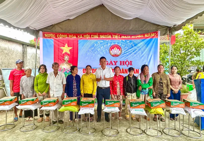 Ngày hội Đại đoàn kết toàn dân tộc ở ấp Vĩnh Lân, xã Vĩnh Trinh