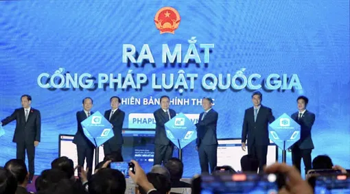 Ngày Pháp luật Việt Nam 9-11 - Ngày tôn vinh Hiến pháp, lan tỏa tinh thần sống và làm việc theo pháp luật