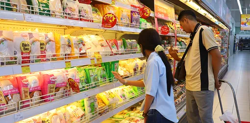 Tổng mức bán lẻ hàng hóa và doanh thu dịch vụ tiêu dùng 10 tháng tăng 9,3%