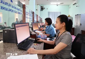 Kết luận của Bộ Chính trị về tuyển dụng, bố trí, sử dụng, đãi ngộ cán bộ