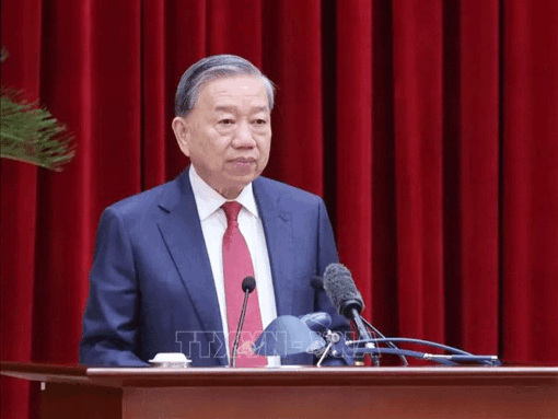 បើក​សម័យ​ប្រ​ជុំ​លើក​ទី ១៤ គណៈ​ប្រតិ​បត្តិ​ការ​មជ្ឈិម​បក្ស នីតិ​កាល​ទី ១៣