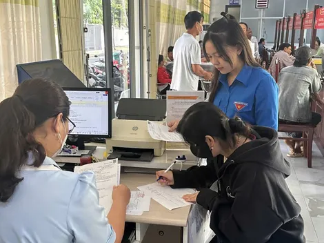 Nhiều mô hình hỗ trợ người dân chuyển đổi số