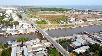 លោត​ផ្លោះ​ផ្តើម​ពី​សំ​ណង់​និង​គម្រោង​សំ​ខាន់ៗ​