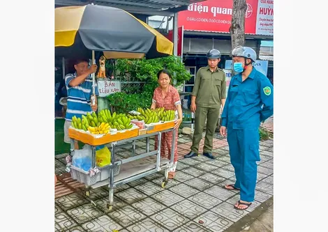 Phường Vị Tân lập lại trật tự đô thị, bảo đảm hành lang an toàn giao thông