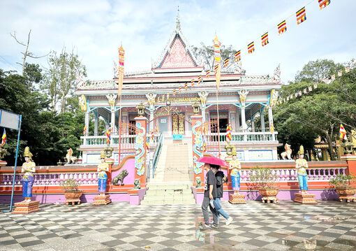 ភាព​ទាក់​ទាញ​នៃ​ស្ថាបត្យ​កម្ម​វប្ប​ធម៌​ខ្មែរ​