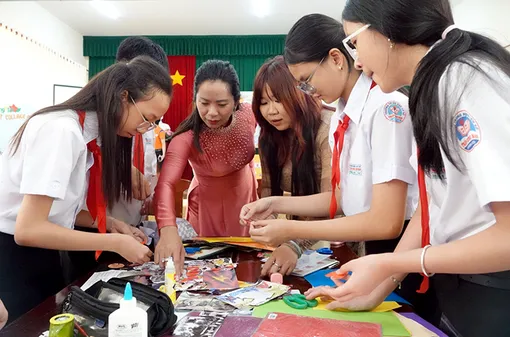 Học sinh khám phá di sản Cần Thơ qua nghệ thuật Collage Art