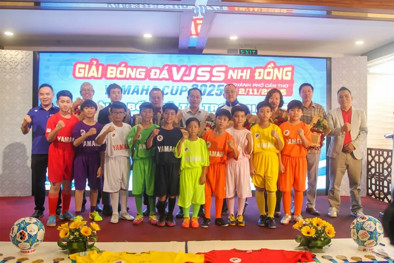 24 đội tranh Giải Bóng đá VJSS Nhi đồng TP Cần Thơ Yamaha Cup 2025