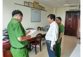 Giám đốc công ty lừa đảo người dân mua bán lô nền, chiếm đoạt tiền tỉ