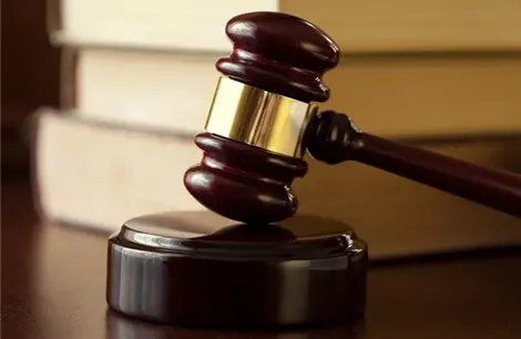 Khởi tố nhóm đối tượng cho vay lãi nặng bằng hình thức thế chấp iCloud