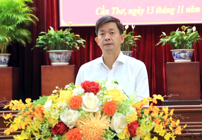 Xây dựng bộ máy chính quyền địa phương 2 cấp thực sự liêm chính, gần dân, sát dân