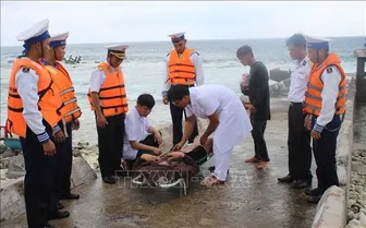 Kịp thời cấp cứu ngư dân bị giảm áp ở Trường Sa