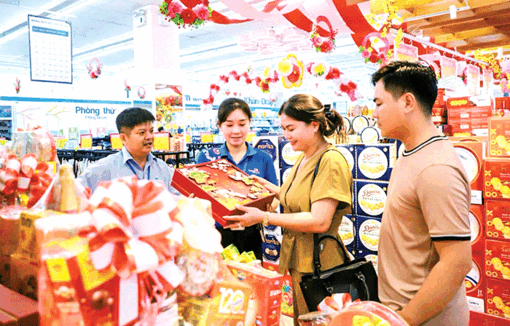 ផ្តុំ​កម្លាំង​ដោះ​ស្រាយ​ការ​លំ​បាក សម្រេច​ផែន​ការ​អភិវឌ្ឍន៍​សេដ្ឋ​កិច្ច-សង្គម