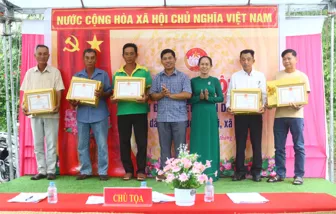 Ấp Bưng Buối tổ chức Ngày hội Đại đoàn kết toàn dân tộc năm 2025 Ấp Bưng Buối tổ chức Ngày hội Đại đoàn kết toàn dân tộc năm 2025