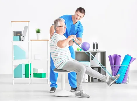 Tiềm năng chữa lành gãy xương cột sống từ mỡ cơ thể