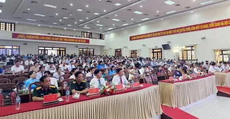 TP Cần Thơ long trọng tổ chức họp mặt kỷ niệm 43 năm Ngày Nhà giáo Việt Nam