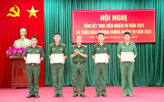 Ban Chỉ huy Trung đoàn 932 tổng kết thực hiện nhiệm vụ năm 2025