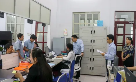 Kiểm tra công tác cải cách hành chính tại UBND phường Sóc Trăng