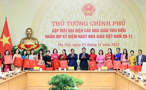 Nhiều hoạt động ý nghĩa kỷ niệm Ngày Nhà giáo Việt Nam