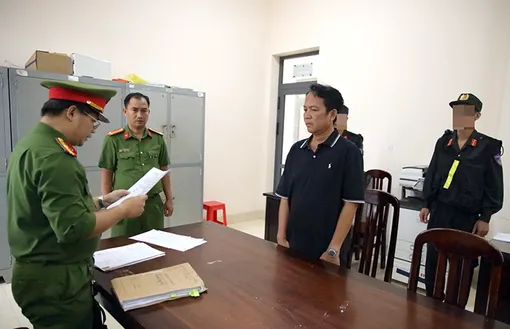 Bắt 3 cán bộ thú y liên quan vụ thịt heo bị bệnh bán ra thị trường