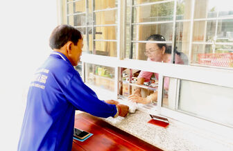 ធានា​រ៉ាប់​រង​សុខា​ភិបាល​ - ទី​បង្អែក​ថែ​ទាំ​សុខ​ភាព​ជន​ជាតិ​ភាគ​តិច​