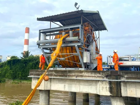 Công ty Nhiệt điện Cần Thơ diễn tập ứng phó sự cố tràn dầu tại Nhà máy Nhiệt điện Ô Môn I