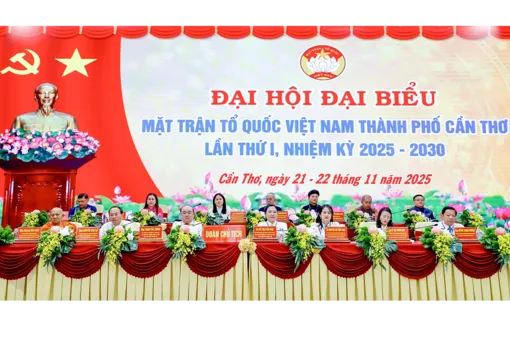 Phiên làm việc thứ nhất Đại hội đại biểu MTTQVN TP Cần Thơ nhiệm kỳ 2025-2030