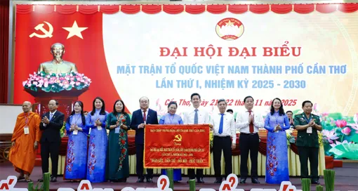 Bà Hồ Thị Cẩm Đào tiếp tục giữ chức Chủ tịch Ủy ban MTTQVN TP Cần Thơ
