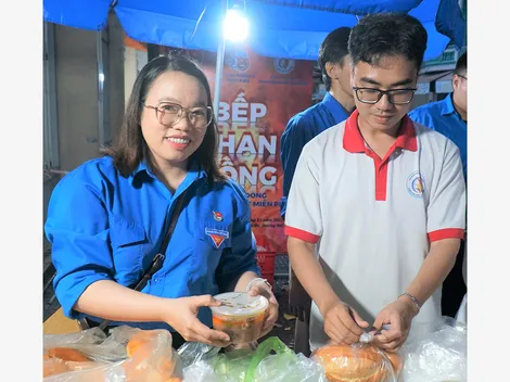 Nữ cán bộ Đoàn gương mẫu