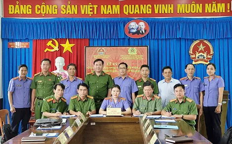 Ký kết quy chế phối hợp trong công tác tiếp nhận, phân loại, giải quyết tố giác, tin báo về tội phạm