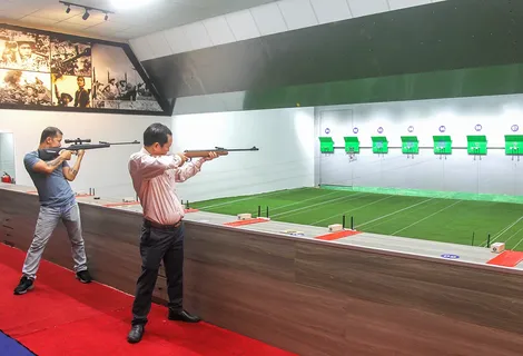 Trải nghiệm bắn súng thể thao chuẩn quốc tế tại Cần Thơ