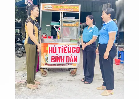 Hỗ trợ phụ nữ vươn lên thoát nghèo, cận nghèo