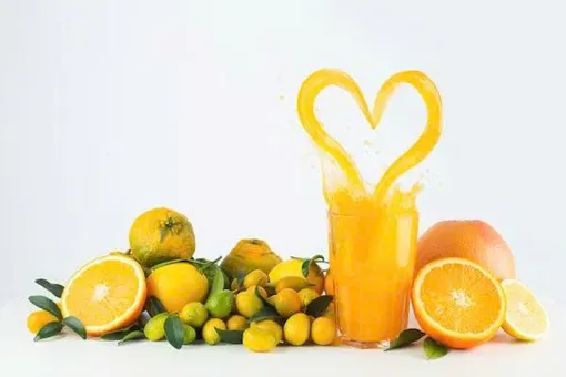 Uống 1 ly nước cam mỗi ngày giúp tránh gặp bác sĩ