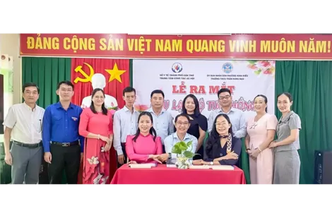 Ra mắt Câu lạc bộ Tuổi hồng Trường THCS Trần Hưng Đạo