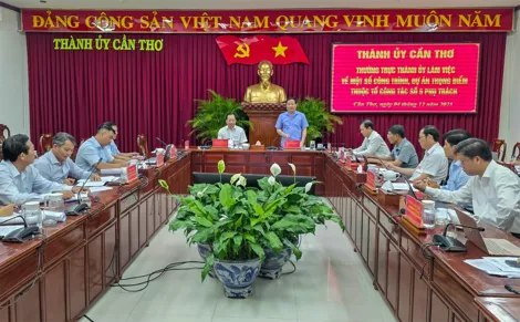 Đẩy nhanh tiến độ thực hiện các dự án trọng điểm giao thông, khu công nghiệp