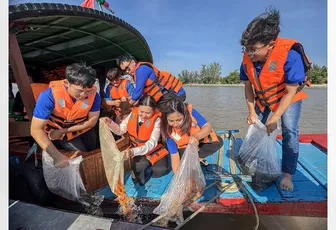 Công chức, viên chức trẻ tình nguyện vì cộng đồng