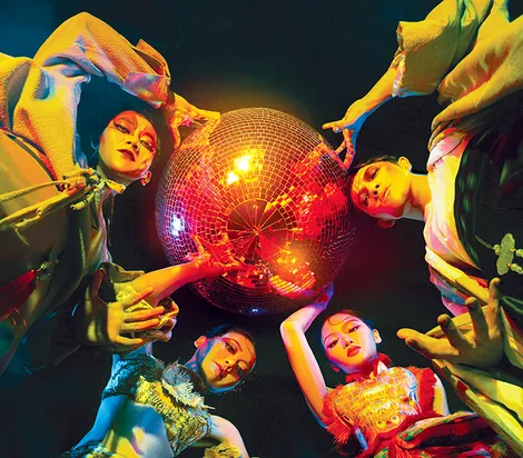 Công bố dự án điện ảnh “Đại tiệc trăng máu 8”