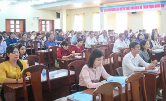 Tăng cường giáo dục lý tưởng cách mạng, đạo đức, lối sống và xây dựng văn hóa ứng xử trong trường học