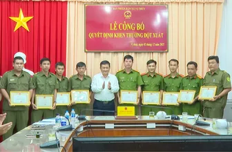 Khen thưởng đột xuất 24 tập thể, cá nhân có thành tích xuất sắc trong phòng, chống tội phạm