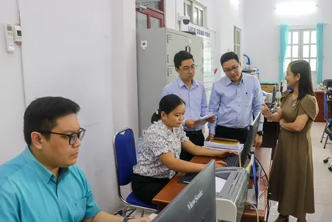 Chuyển đổi số - Nâng cao hiệu lực, hiệu quả chính quyền địa phương 2 cấp