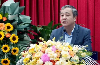 Đổi mới căn bản, toàn diện chương trình, giáo trình lý luận chính trị trong tình hình mới Đổi mới căn bản, toàn diện chương trình, giáo trình lý luận chính trị trong tình hình mới