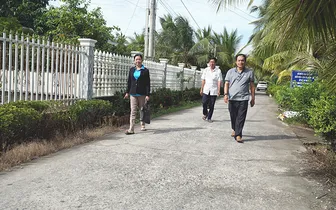 Chi bộ ấp Đông Thuận nâng cao năng lực lãnh đạo Chi bộ ấp Đông Thuận nâng cao năng lực lãnh đạo