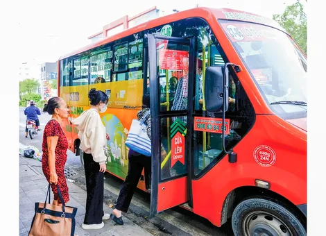 Đổi mới để xe buýt thân thiện và hấp dẫn